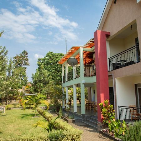 Silver Oaks Hotel Boma Fort Portal Zewnętrze zdjęcie
