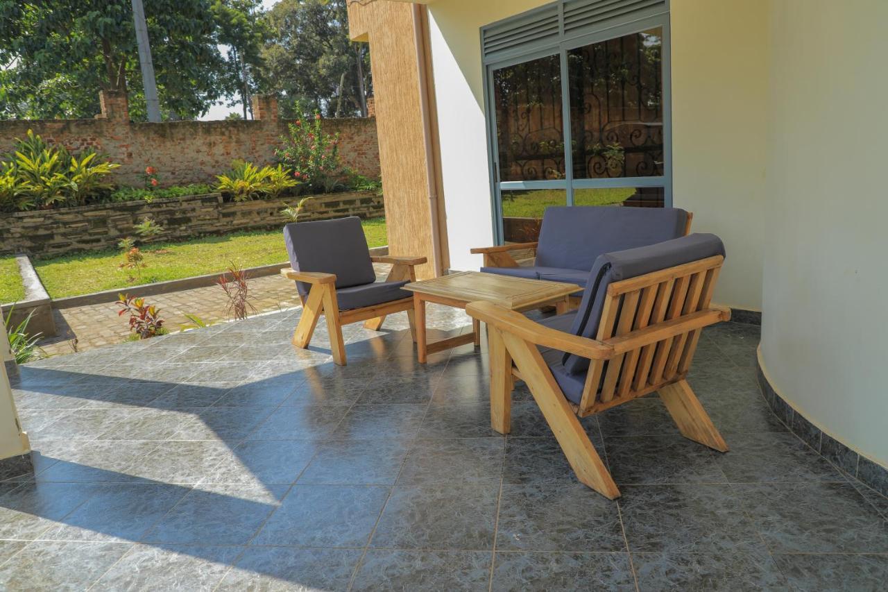 Silver Oaks Hotel Boma Fort Portal Zewnętrze zdjęcie