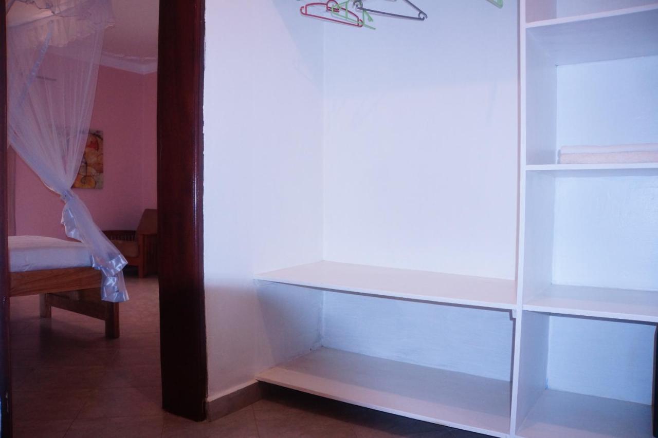 Silver Oaks Hotel Boma Fort Portal Zewnętrze zdjęcie