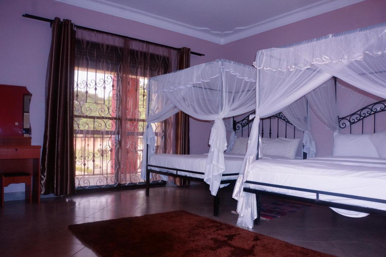 Silver Oaks Hotel Boma Fort Portal Zewnętrze zdjęcie