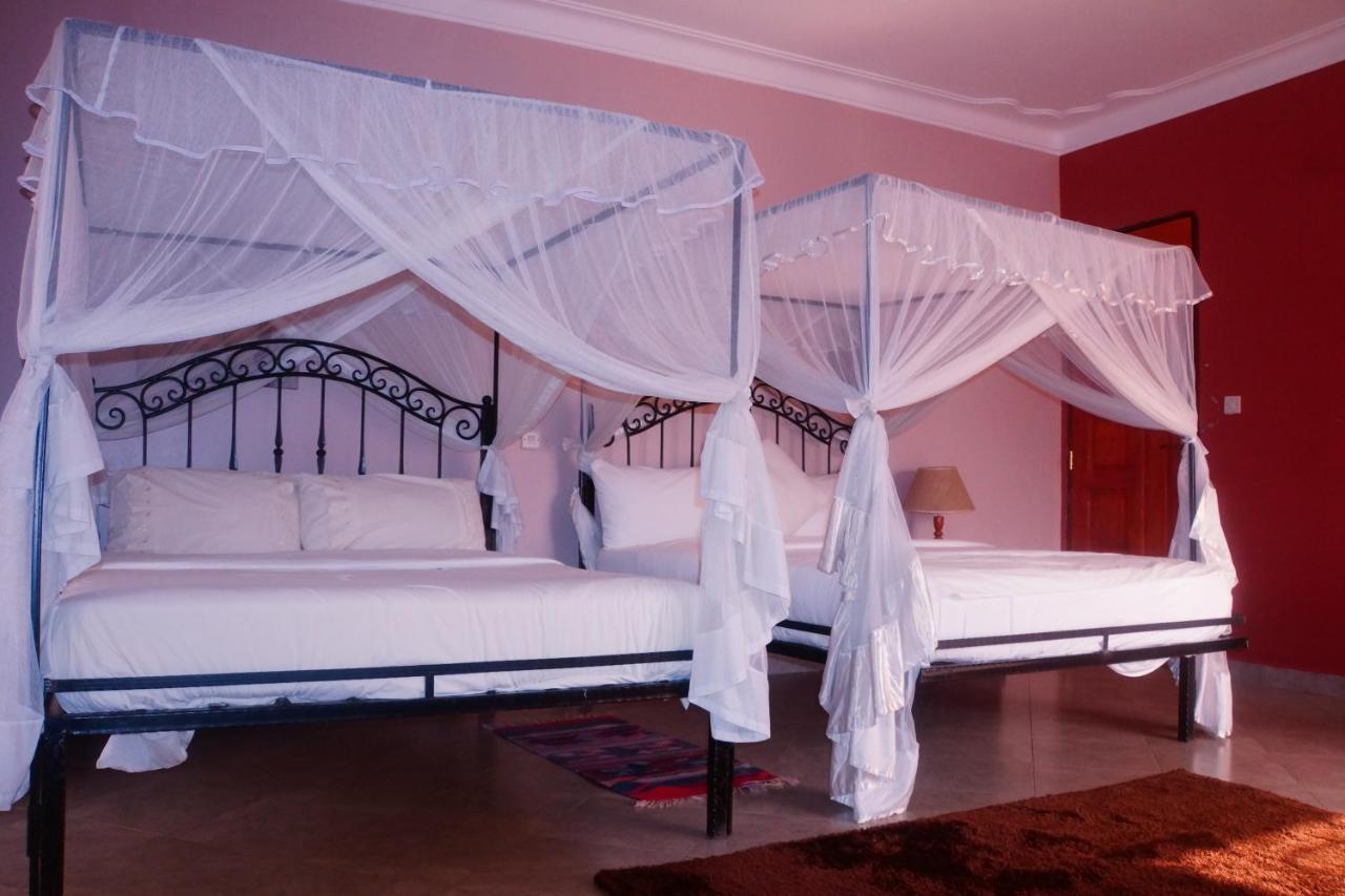 Silver Oaks Hotel Boma Fort Portal Zewnętrze zdjęcie