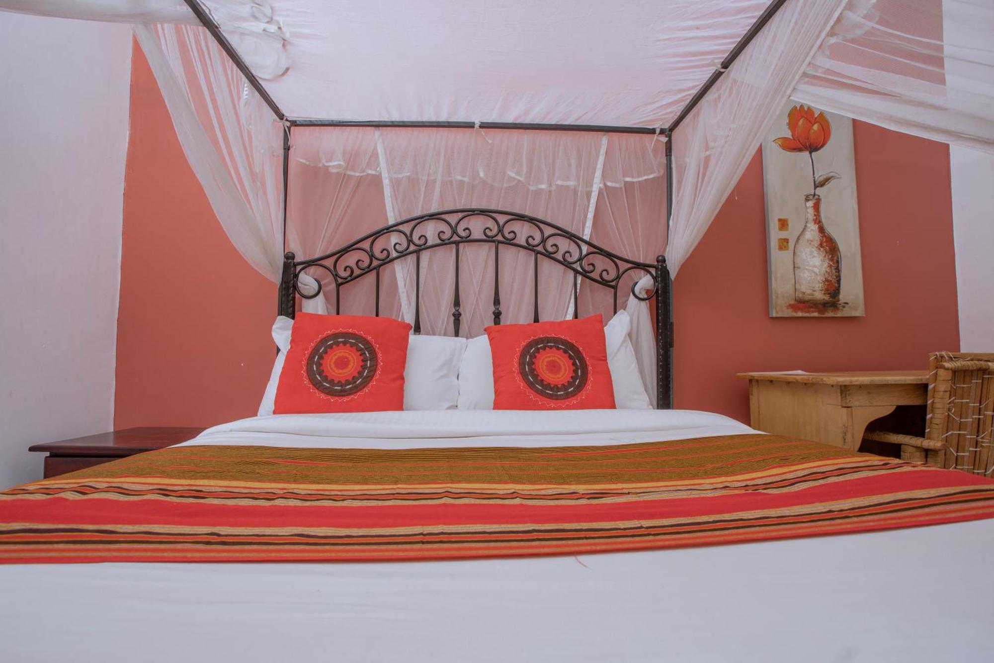 Silver Oaks Hotel Boma Fort Portal Zewnętrze zdjęcie
