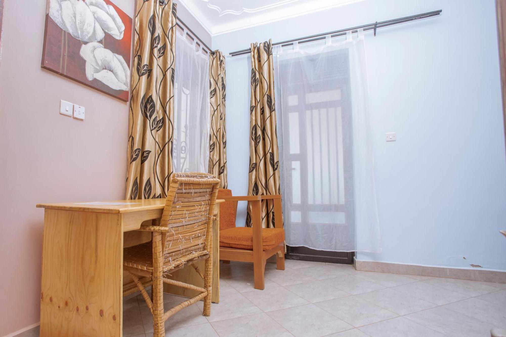 Silver Oaks Hotel Boma Fort Portal Zewnętrze zdjęcie