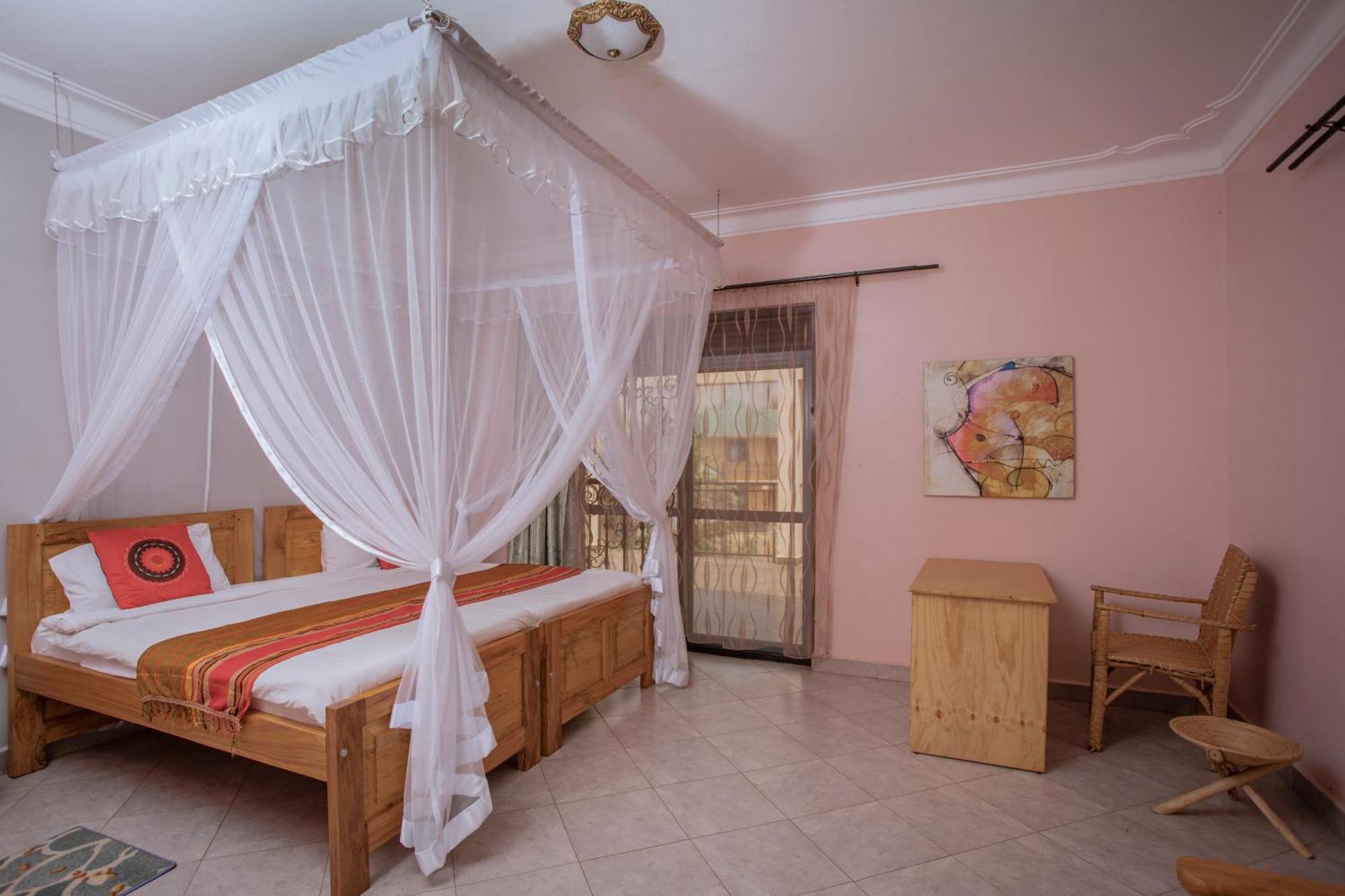 Silver Oaks Hotel Boma Fort Portal Zewnętrze zdjęcie