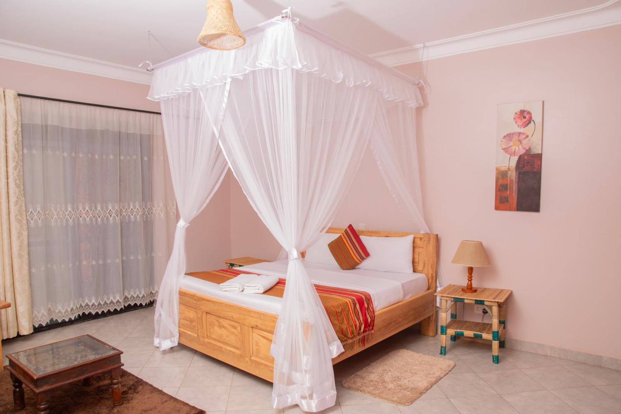 Silver Oaks Hotel Boma Fort Portal Zewnętrze zdjęcie